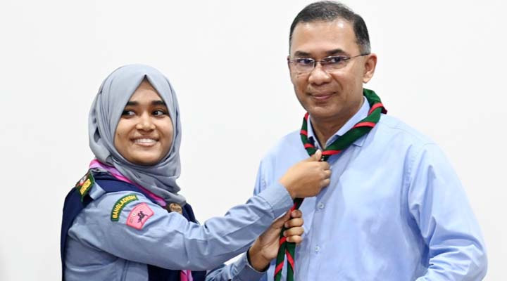 প্রধানমন্ত্রীর সঙ্গে স্কাউটসের কার্যনির্বাহী কমিটির সদস্যদের সাক্ষাৎ