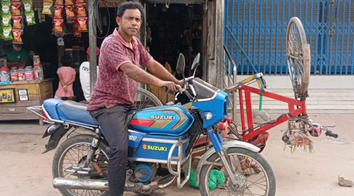 রাণীশংকৈলে তৈলবিহীন ব্যাটারিচালিত বাইক, ৫ টাকায় ১২০ কিমি পথ পাড়ি