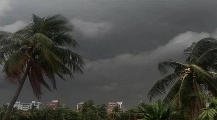 ৪ অঞ্চলে বজ্রবৃষ্টির আভাস, সতর্ক সংকেত জারি
