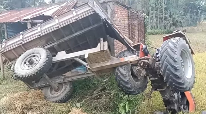 নকলায়  বাসের ধাক্কায় লরি চালকের মৃত্যু, আহত ১