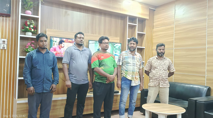 মাদক কারবারিকে ছাড়াতে গিয়ে ৫ ‍নেতা থানা হাজতে
