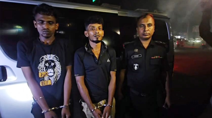 সাভারে পিস্তল ও গুলিসহ আটক-৩