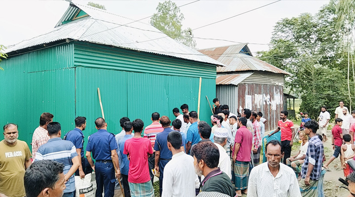 সরিষাবাড়ীতে বিএনপির কার্যালয়ে আগুন