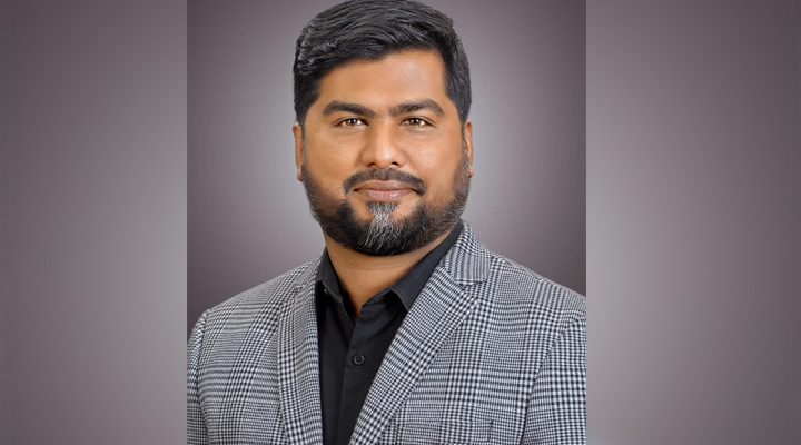 ডেমরায় কাউন্সিলর প্রার্থী আজিজুল হকের উন্নয়নের প্রতিশ্রুতি