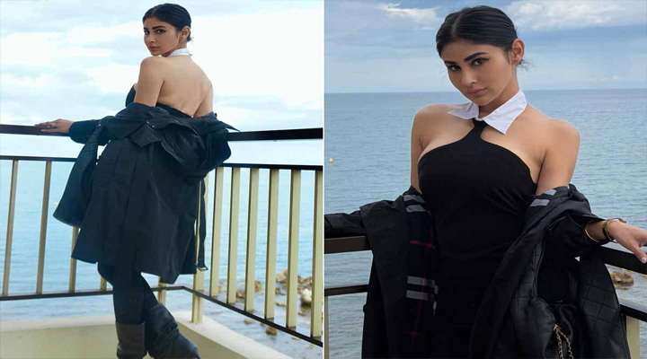 কানে ফুরফুরে মেজাজে মৌনী