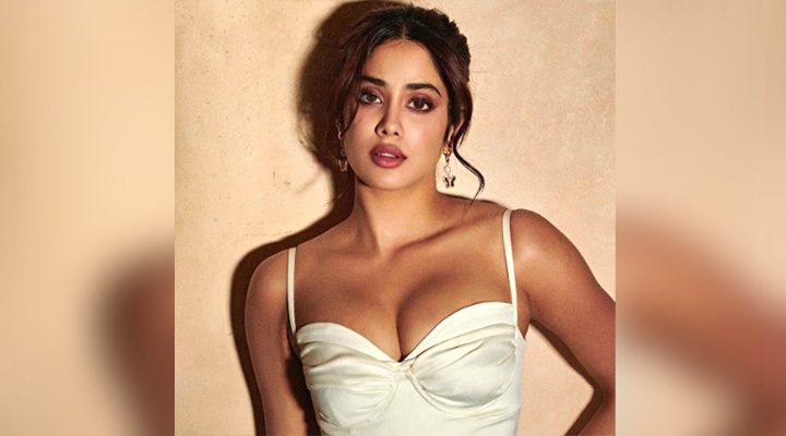 ‘পিড্ডি’ নিয়ে মুখ খুললেন জাহ্নবী