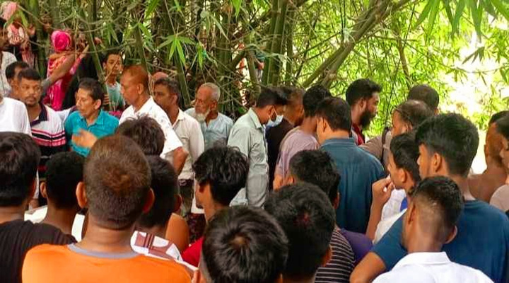 নরসিংদীতে পুকুর থেকে ইজিবাইক চালকের মরদেহ উদ্ধার