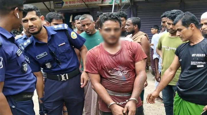 রাজাপুরে চাঁদা দাবির অভিযোগে যুবক আটক