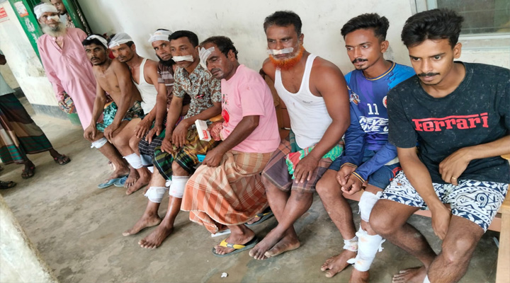 মাদক সেবনে বাধা, সংঘর্ষে আহত ১২