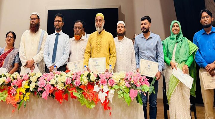 মাদারীপুরে দুর্নীতি প্রতিরোধ বিষয়ক কর্মশালা অনুষ্ঠিত