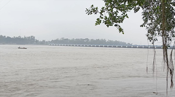 তিস্তায় পানি বৃদ্ধি: খোলা রয়েছে ৪৪ জলকপাট