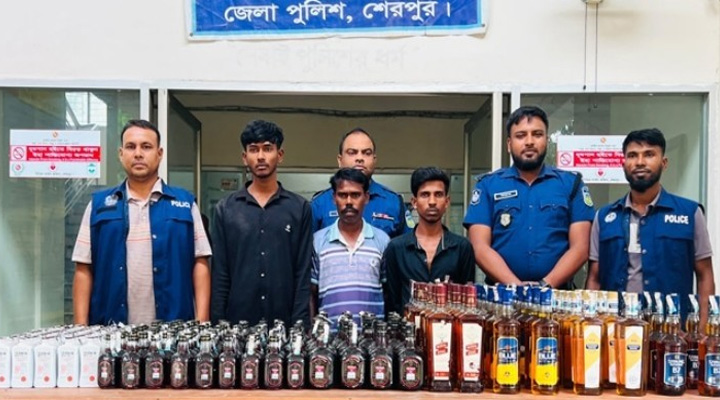শেরপুরে ভারতীয় মদ জব্দ, গ্রেফতার- ৩