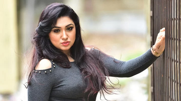 প্রেক্ষাগৃহে আসছে অপু বিশ্বাস
