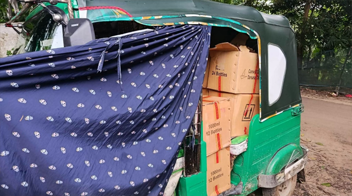 শ্রীমঙ্গলে মদবহনকারী সিএনজিসহ মাদক কারবারি গ্রেফতার