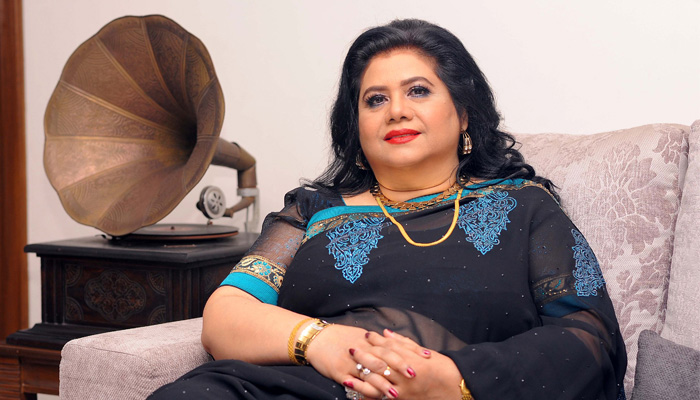 শিল্পকলায় রুনা লায়লার একক অনুষ্ঠান