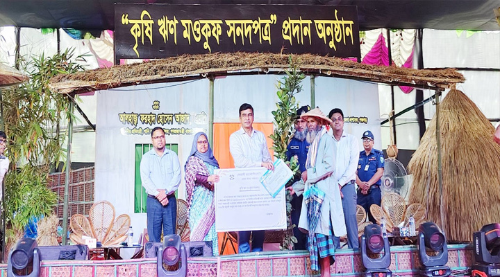 সারের কোনো সংকট নেই, কারসাজি করলে ব্যবস্থা