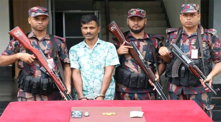 যশোরে প্রায় দেড় কোটি টাকার স্বর্ণ বারসহ আটক ১