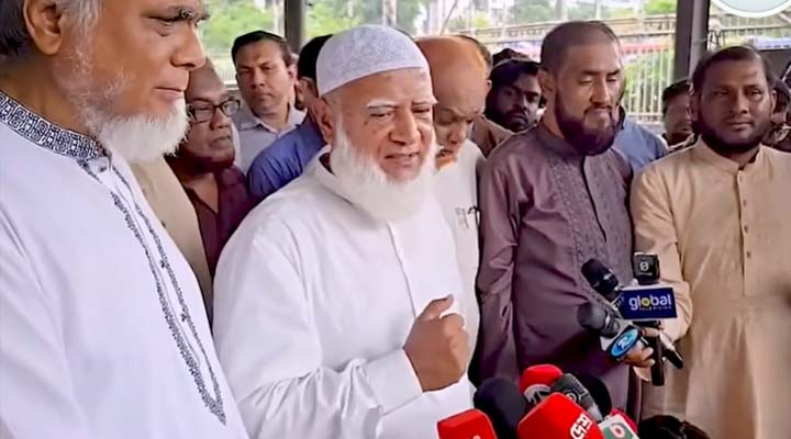 ‘হামে আইসিইউর অস্তিত্ব নেই, হাসপাতাল যেন বাজার’