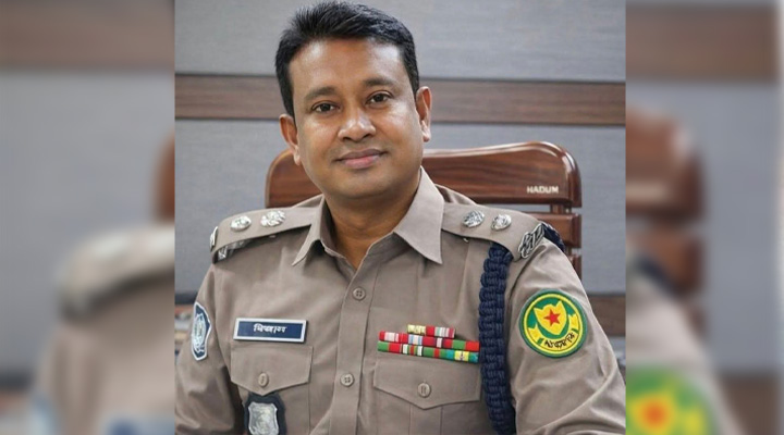 জাতিসংঘ পুরস্কারপ্রাপ্ত লেখক মিজানুর রহমান কিশোরগঞ্জের নতুন এসপি