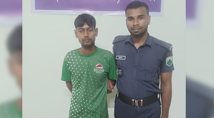পত্নীতলায় মাদক বিক্রেতা যুবক আটক, কারাগারে প্রেরণ