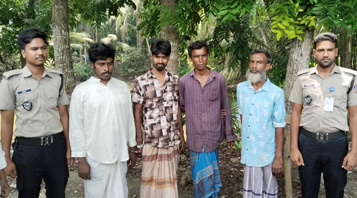 সালথায় মাদক সেবনের দায়ে চার জনের কারাদণ্ড-অর্থদণ্ড