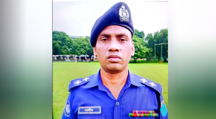 ভলিবল খেলার সময় পুলিশের উপপরিদর্শকের মৃত্যু