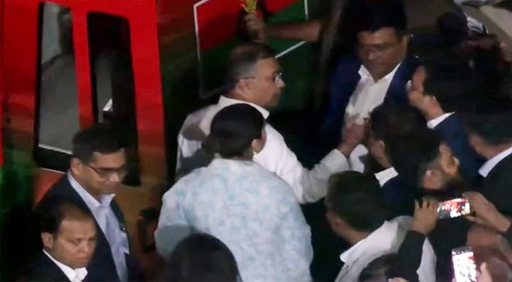 গুলশানের বাসায় তারেক রহমান