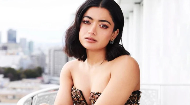 নতুন রূপে রাশমিকা