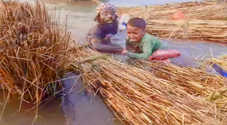 পদ্মায় ডুবে যাওয়া বাবা–ছেলেকে উদ্ধার করল পুলিশ