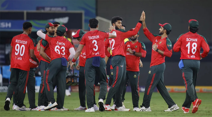 বিসিবির কেন্দ্রীয় চুক্তিতে সংযুক্ত  ২৮ ক্রিকেটার