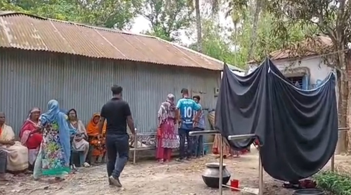 মদপানে মৃত্যু ১, হাসপাতালে ভর্তি আরো ২জন