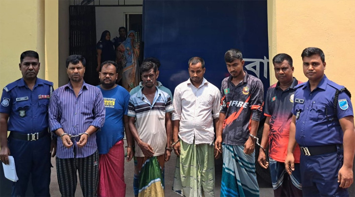 গোয়ালন্দে ওয়ারেন্টভুক্ত ৭ আসামি গ্রেপ্তার, আদালতে প্রেরণ