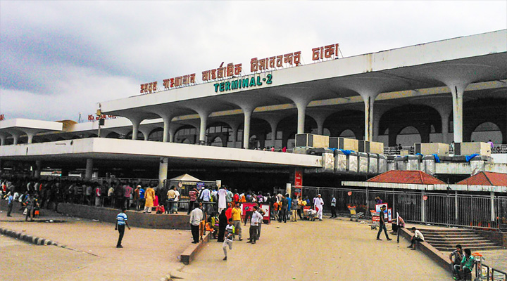 শাহজালালের কার্গো ভিলেজের পাশে আগুন