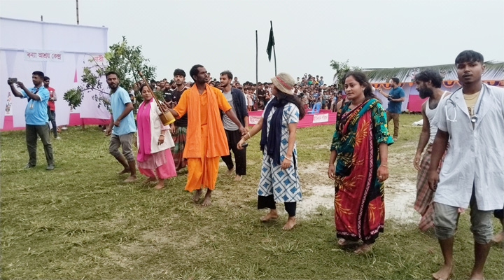 শিবচরে পদ্মাপাড়ে দুর্যোগে জীবন যুদ্ধের মহড়া