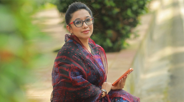 স্বল্পদৈর্ঘ্য চলচ্চিত্র অনুদান কমিটির সদস্য হলেন সাবরিনা বিনতে আহমেদ শুভ্রা