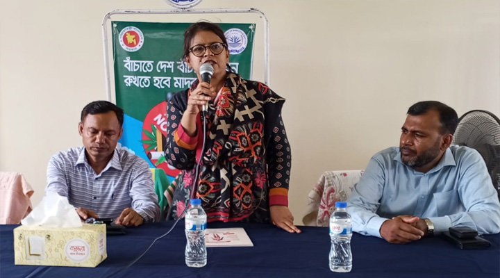 অভয়নগরে শিক্ষক ও শিক্ষার্থীদের মধ্যে মাদকবিরোধী সভা