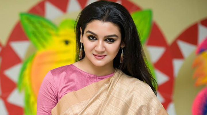 ছোট ছোট জিনিসেই বড় আনন্দ : জয়া