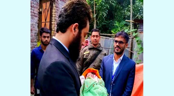 নবজাতকের বৈধ অভিভাবক হতে আগ্রহী প্রার্থীকে খুঁজছে প্রশাসন